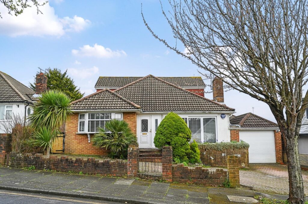 Shirley Avenue, Hove