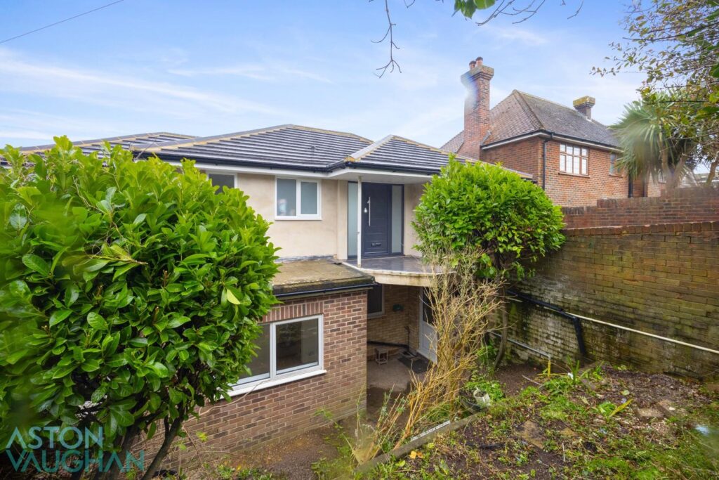 Lenham Avenue, Saltdean