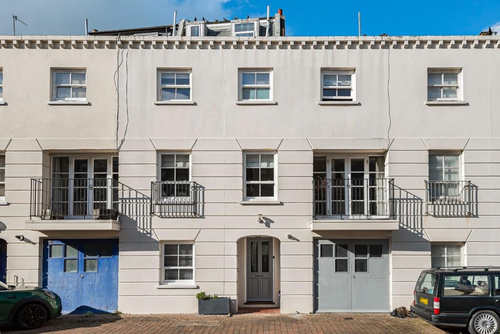 Eastern Terrace Mews, Brighton